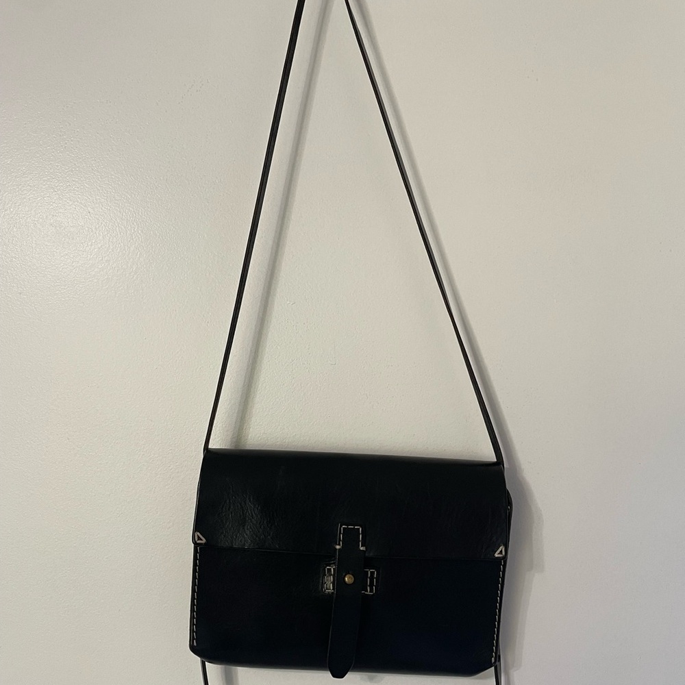 Madewell EUC NWOT Black Leather Crossbody Bag